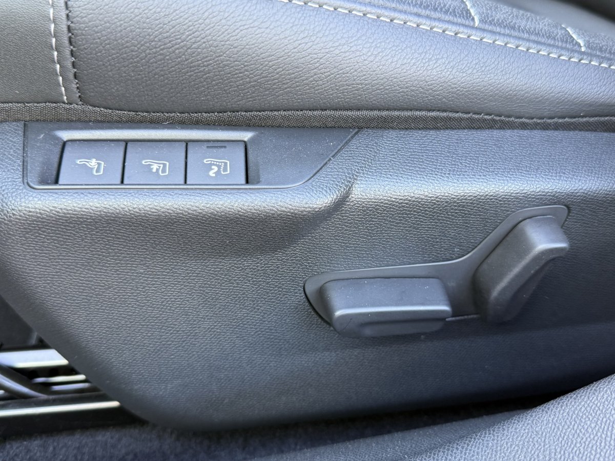 Citroën C4 (3)