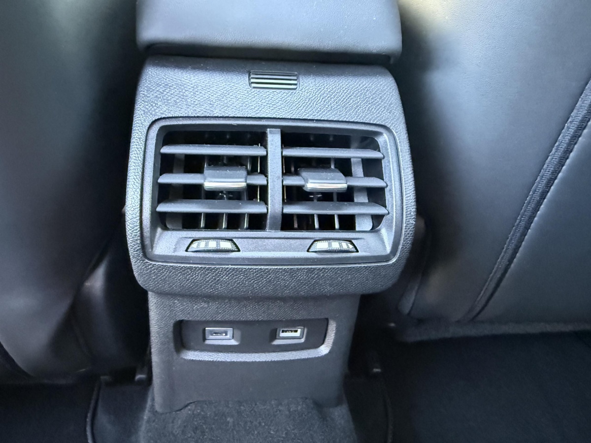 Citroën C4 (3)