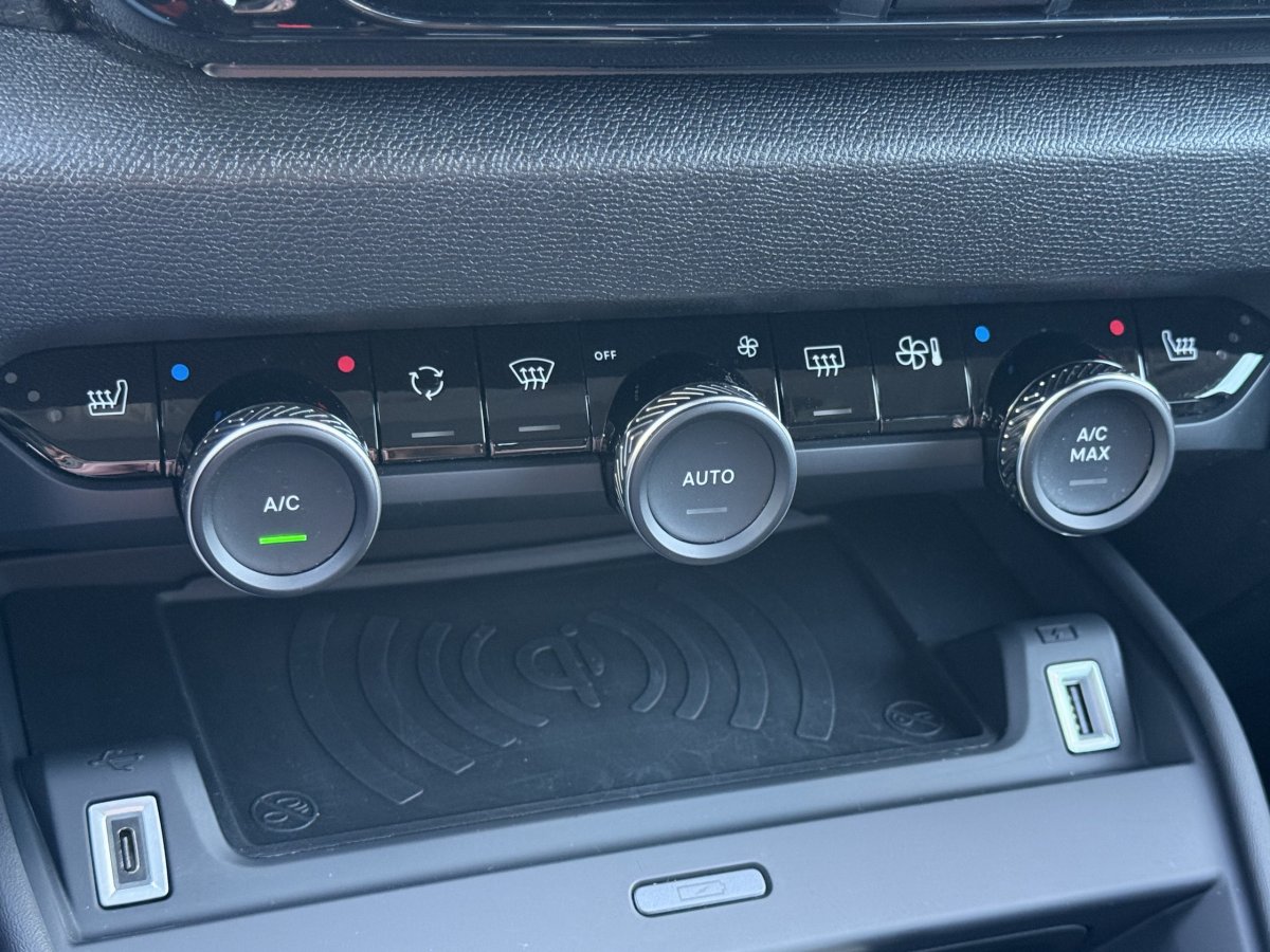 Citroën C4 (3)
