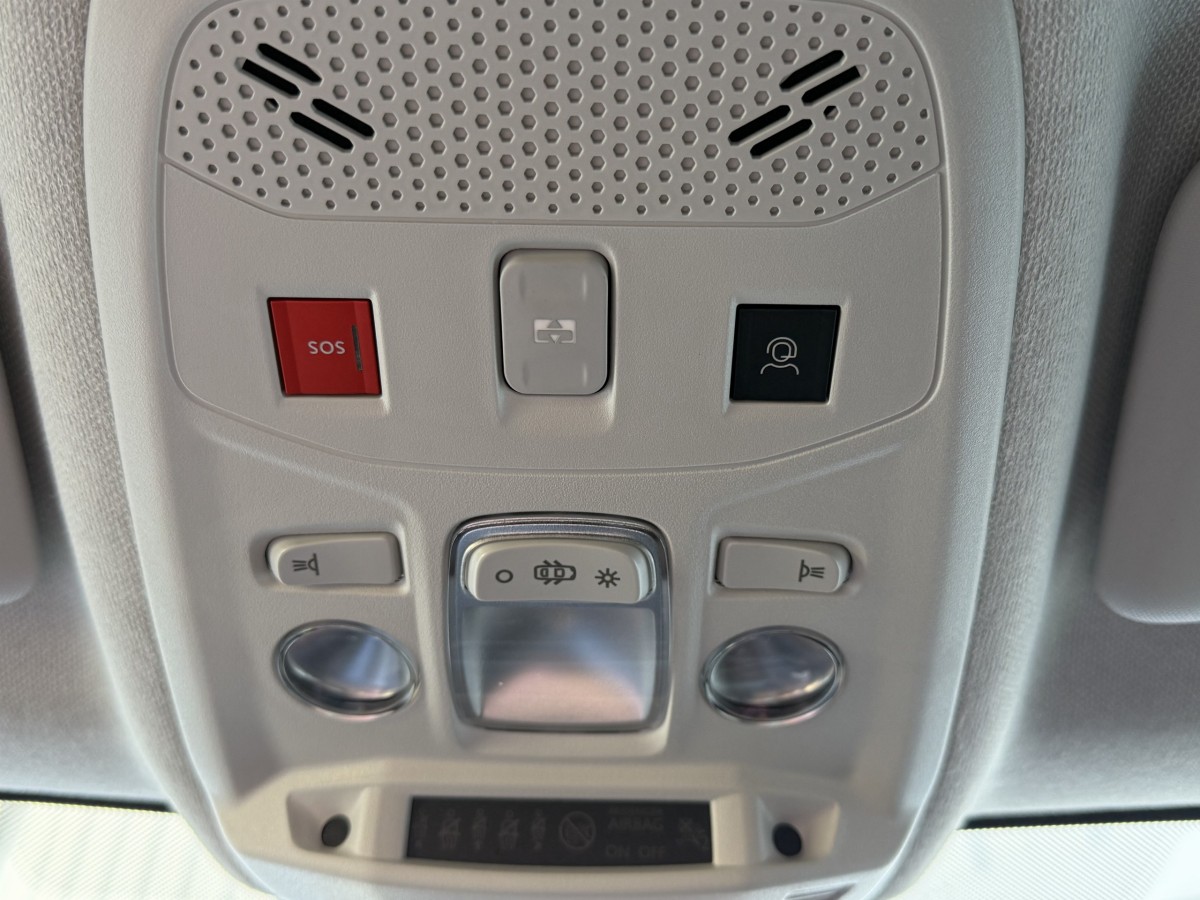 Citroën C4 (3)