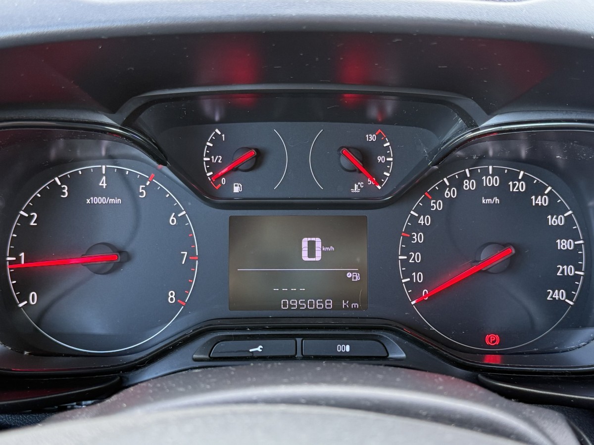 Opel Combo (4)