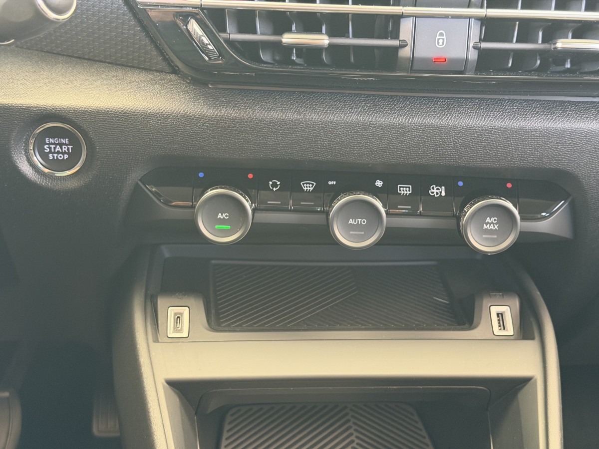 Citroën Ë-C4 (3)