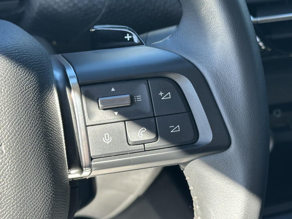 Citroën C4 (3)