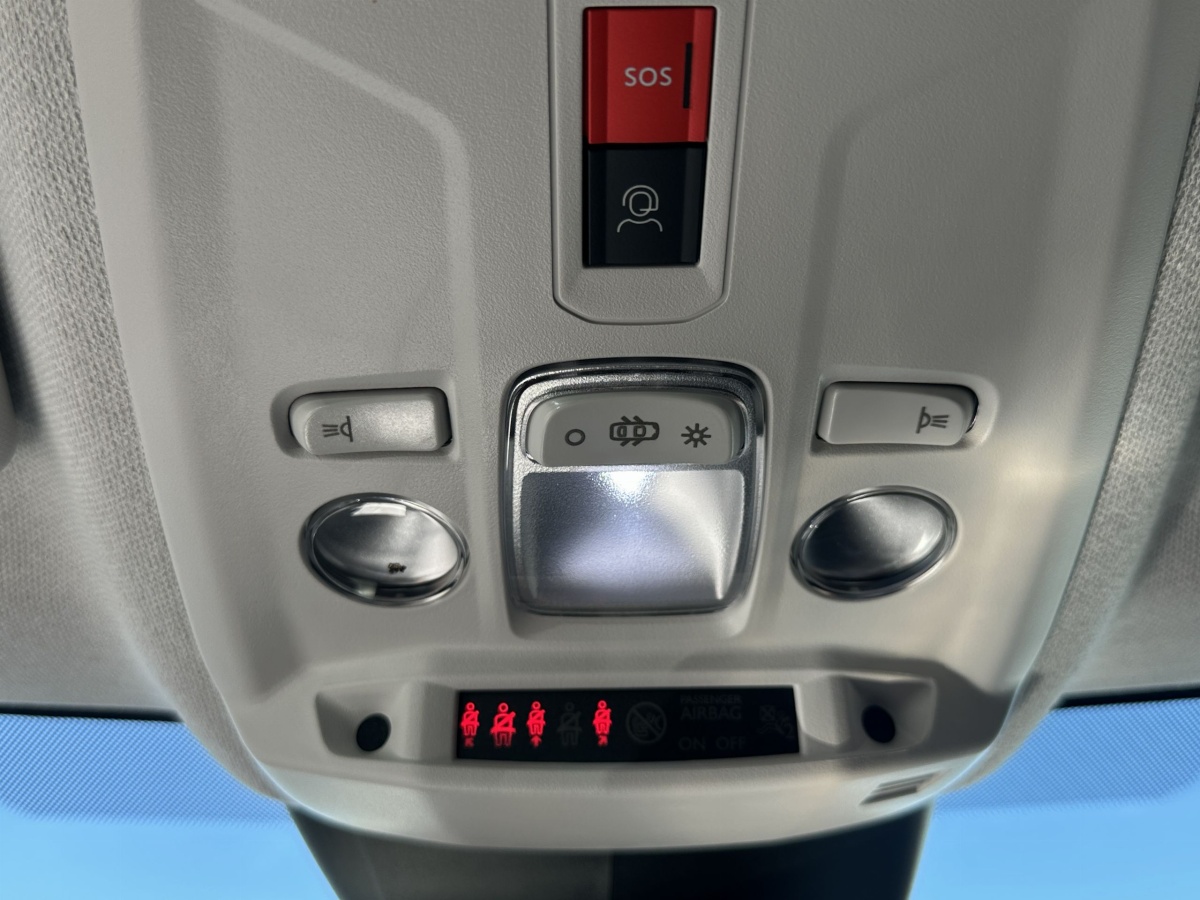 Citroën C4 (3)