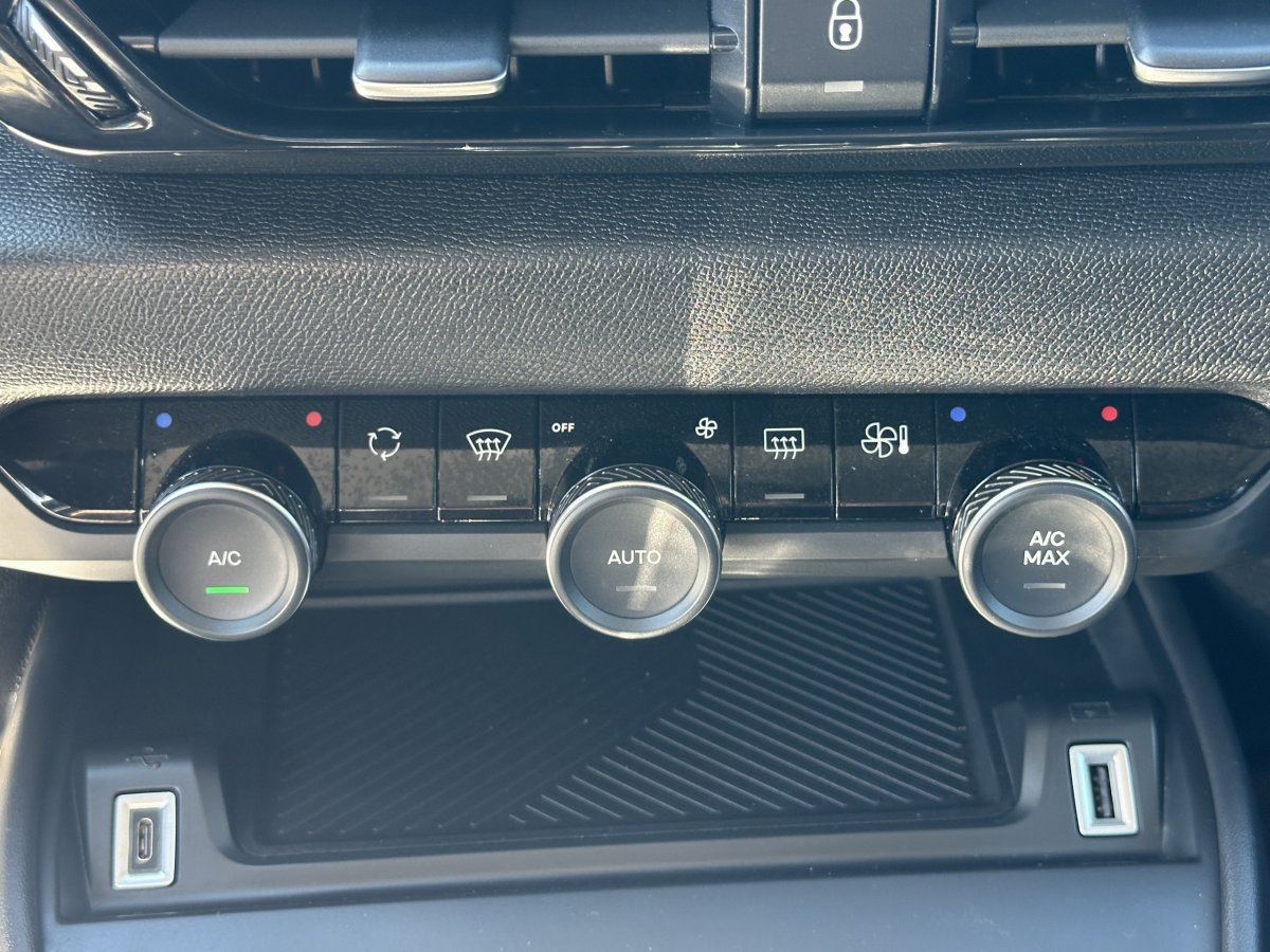 Citroën C4 (3)