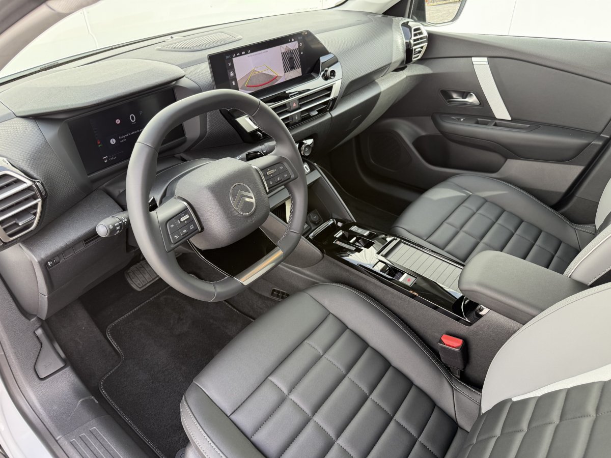 Citroën C4 (3)