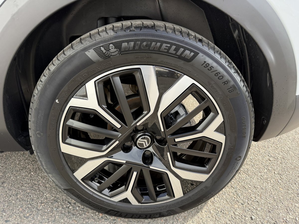 Citroën C4 (3)