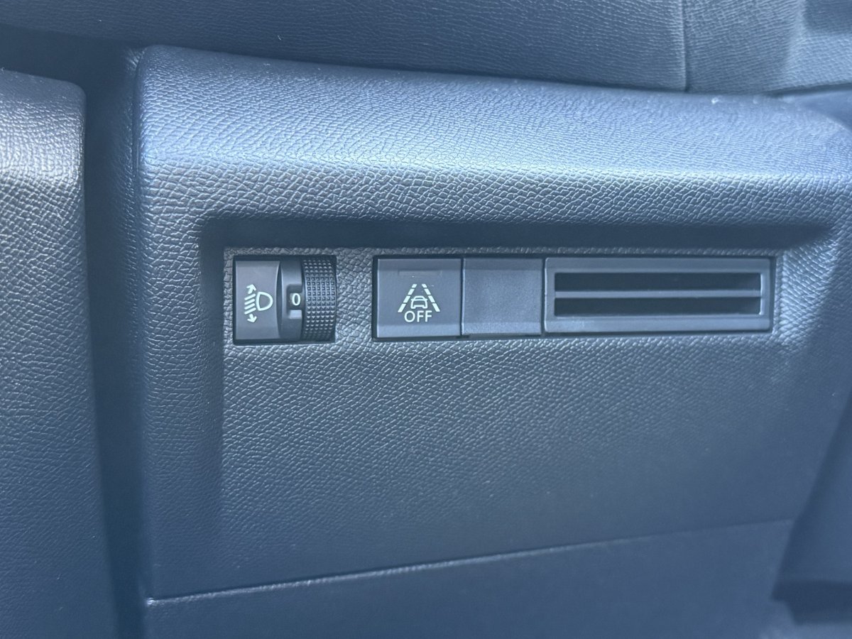 Citroën C4 (3)
