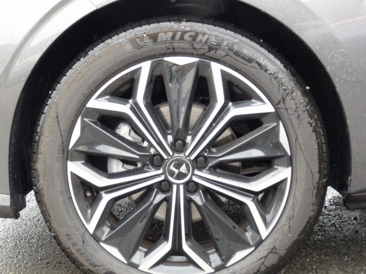 Ds DS 4 (2)
