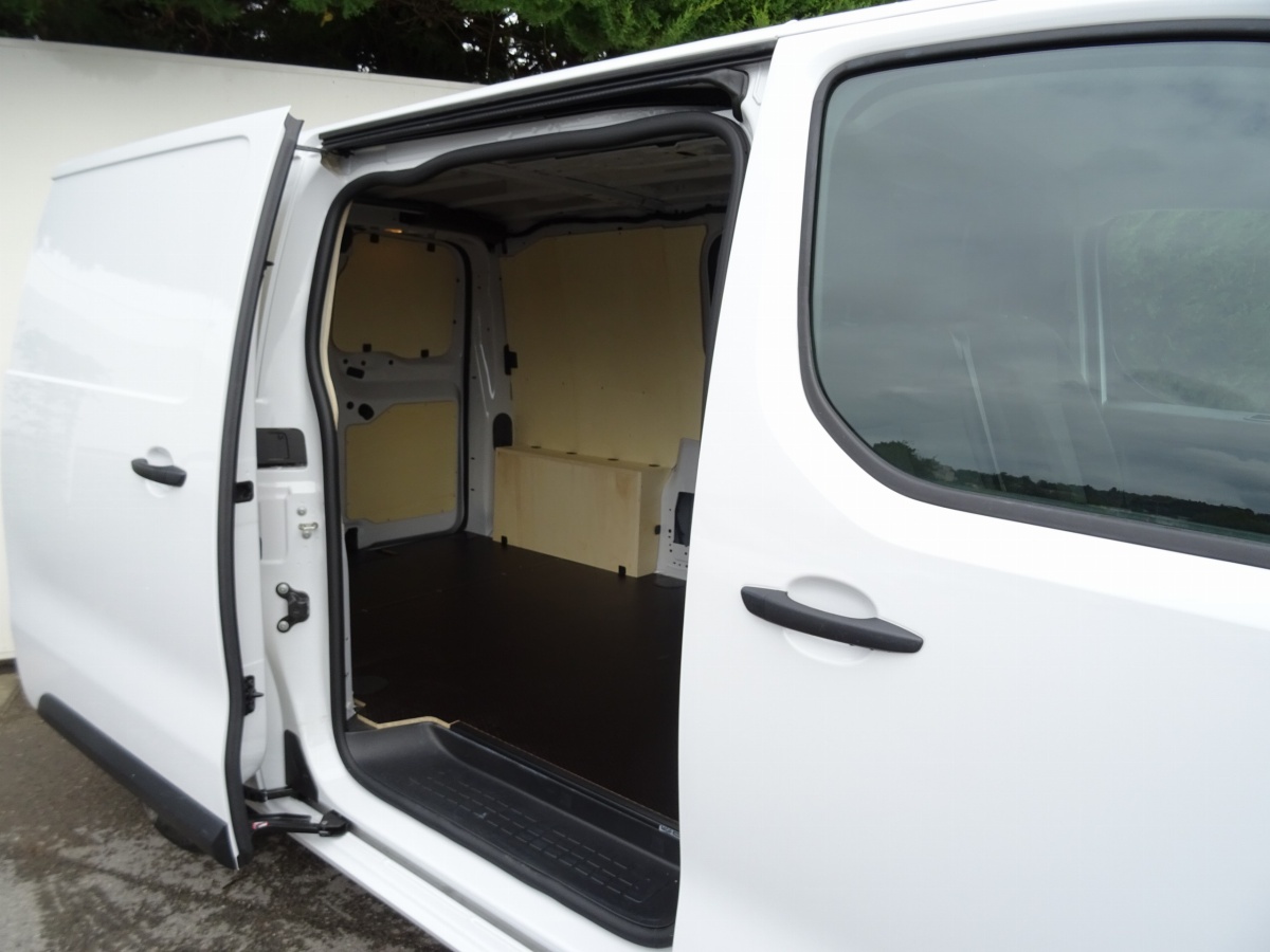 Citroën Jumpy (3)