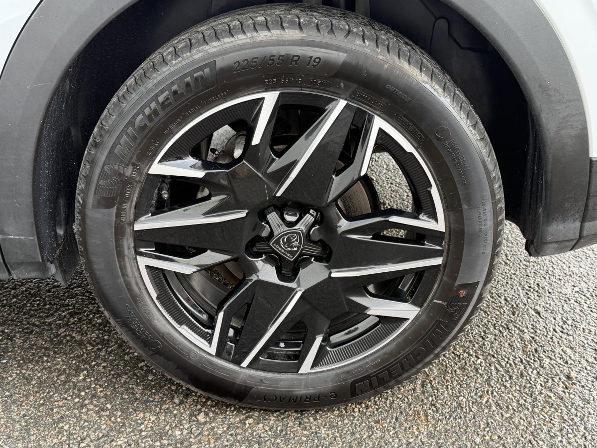 Peugeot 3008 (3)