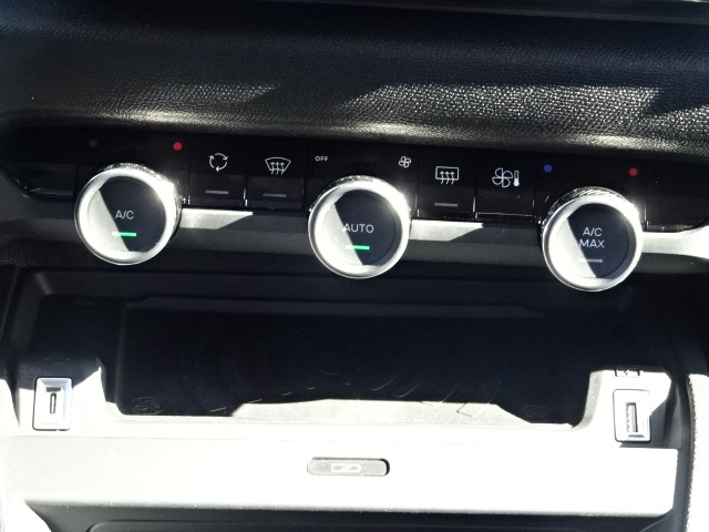 Citroën C4 (3)