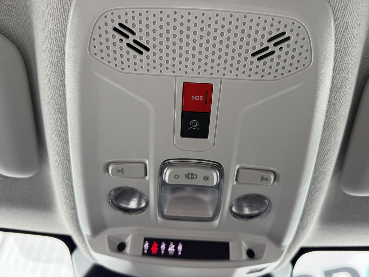 Citroën C4 (3)