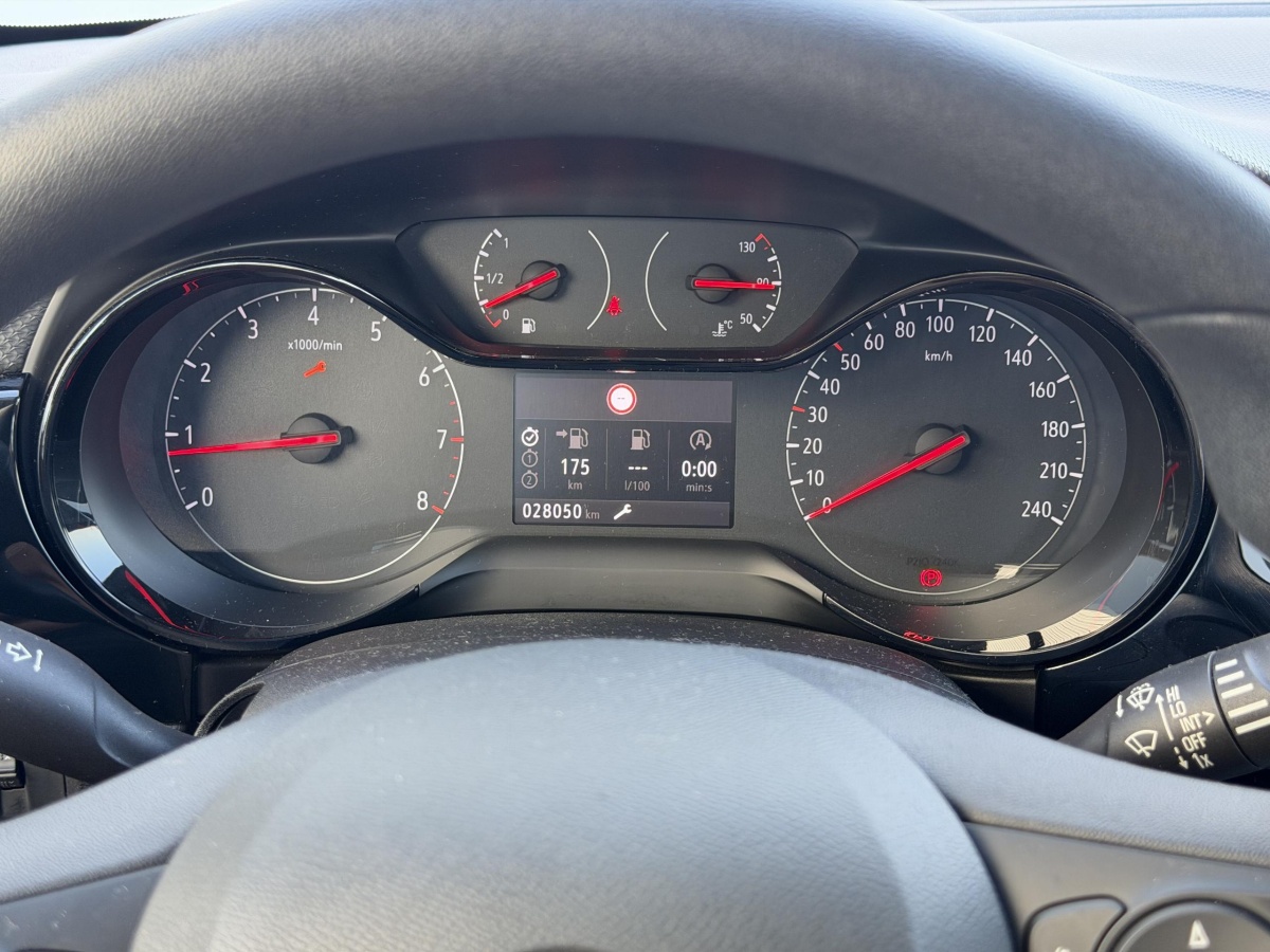 Opel Corsa (6)