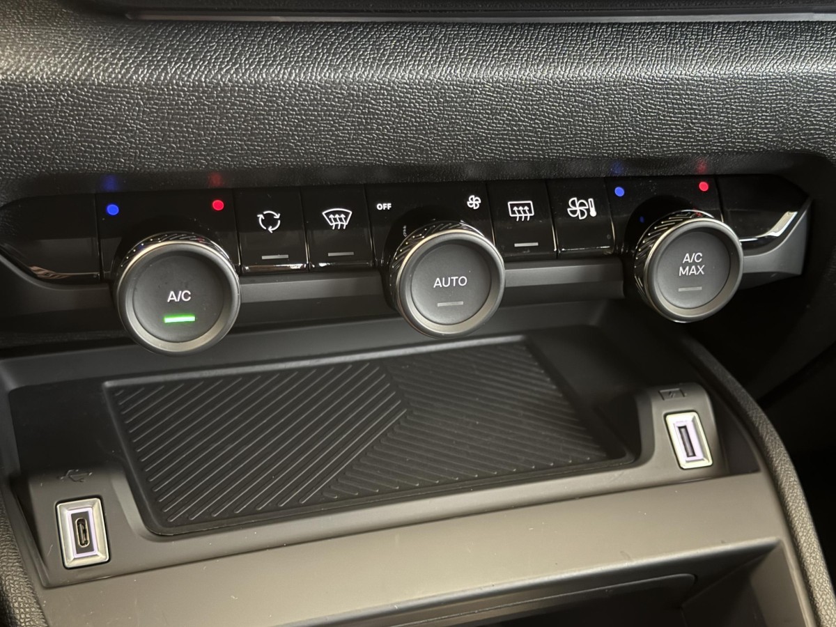 Citroën C4 (3)