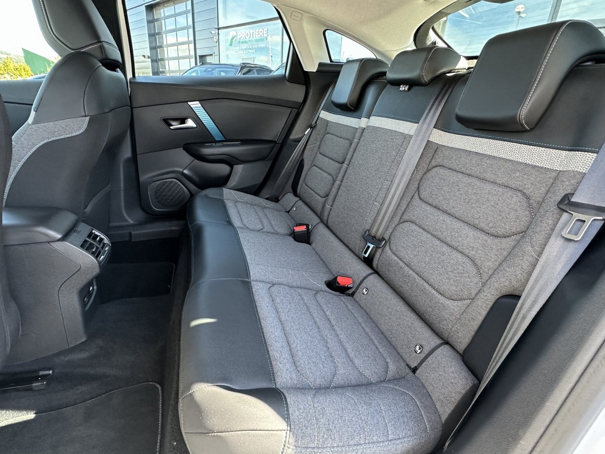 Citroën Ë-C4 (3)