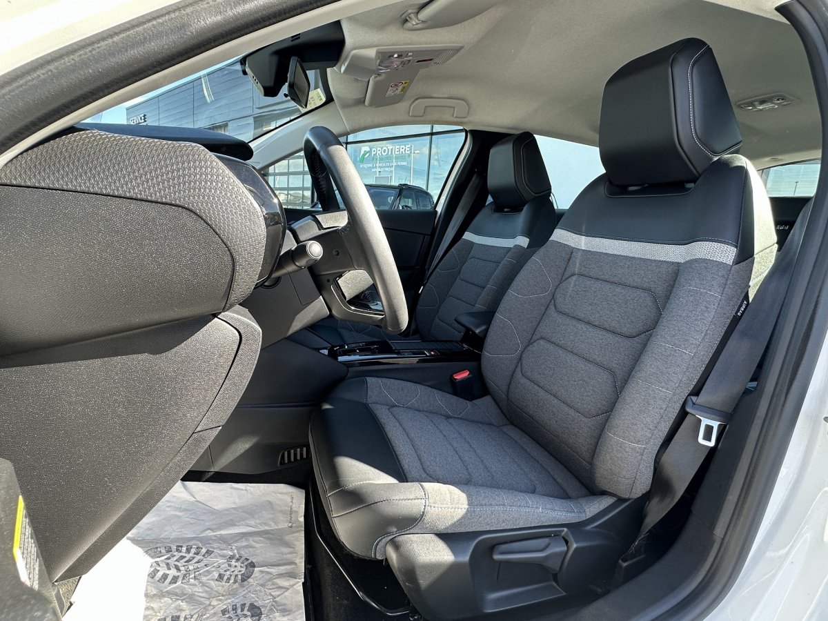 Citroën Ë-C4 (3)