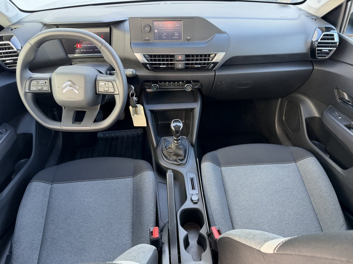Citroën C4 (3)