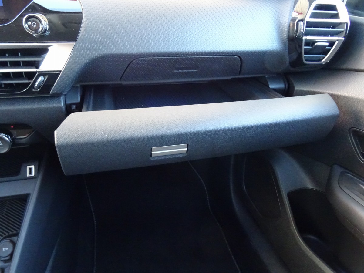 Citroën Ë-C4 (3)