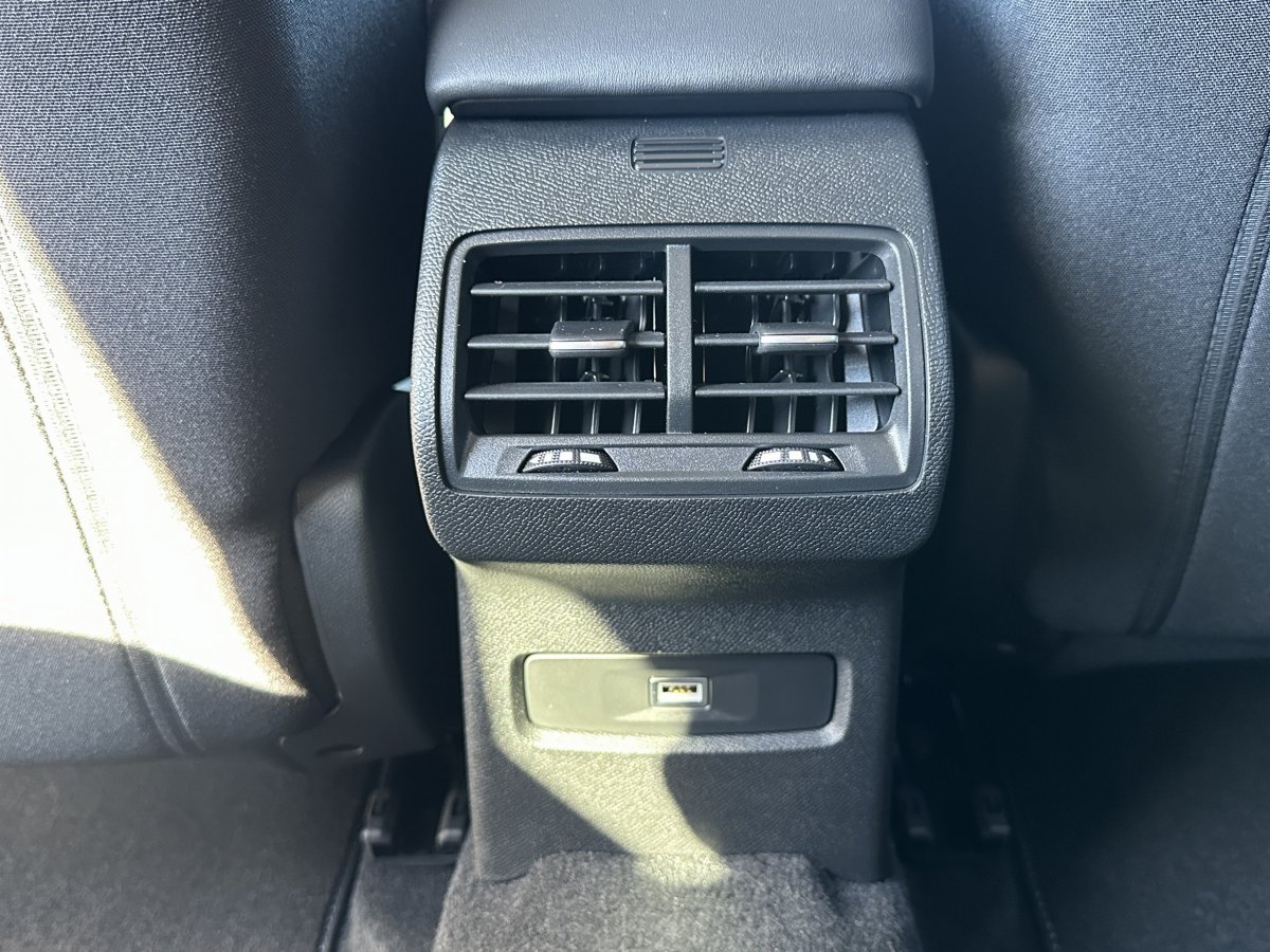 Citroën C4 (3)