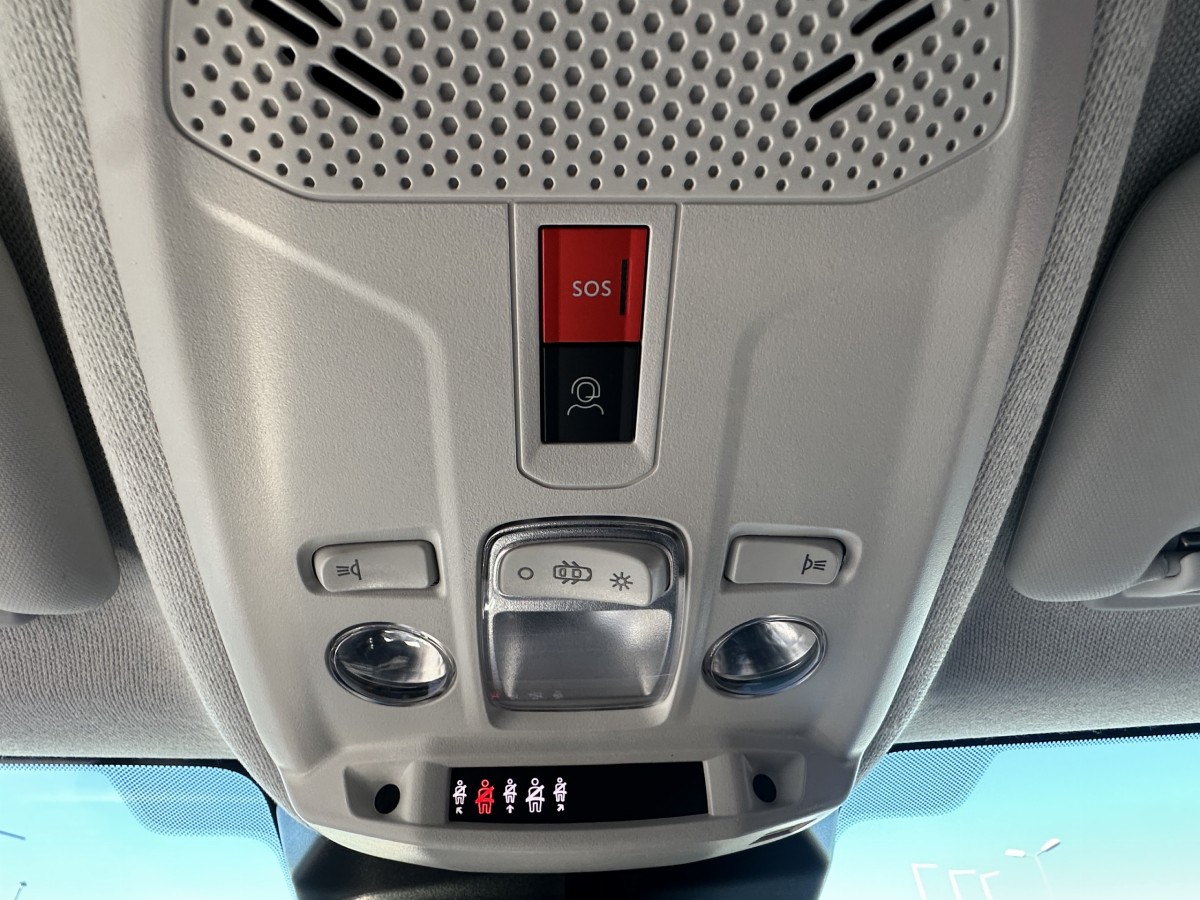 Citroën C4 (3)