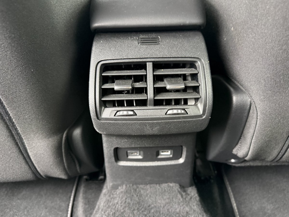 Citroën Ë-C4 (3)