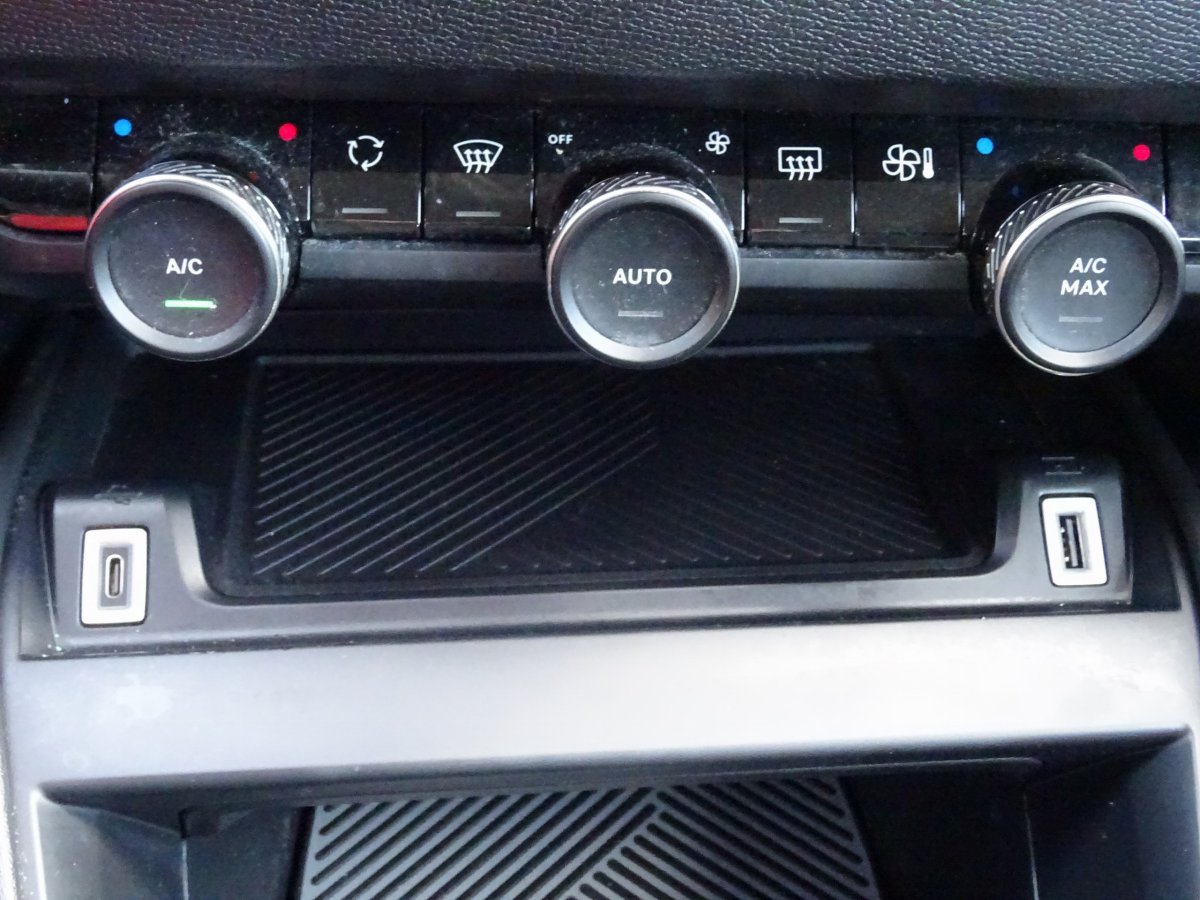 Citroën C4 (3)