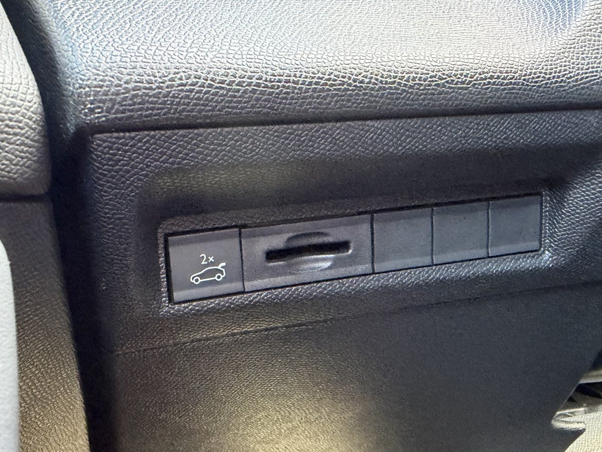 Peugeot 308 SW (3)