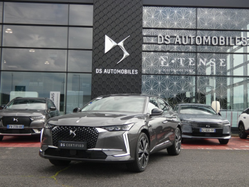 Ds DS 4 (2) E-TENSE 225 RIVOLI AUTO
